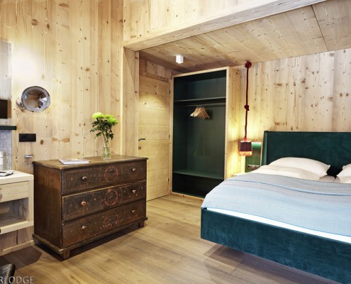Room_635512321346093344