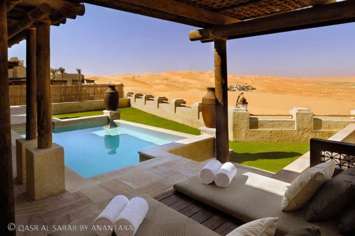 Qasr-Al-Sarab-Desert-Resort-by-Anantara_Morning_outlook_from_private_pool