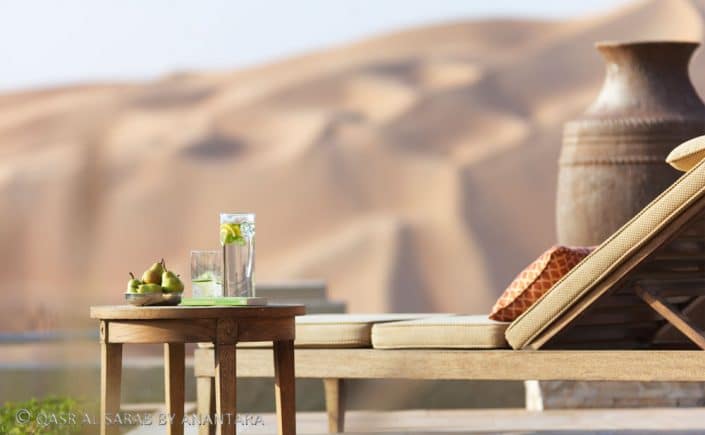 Qasr-Al-Sarab-Desert-Resort-by-Anantara_Villa_Exterior_sunbed